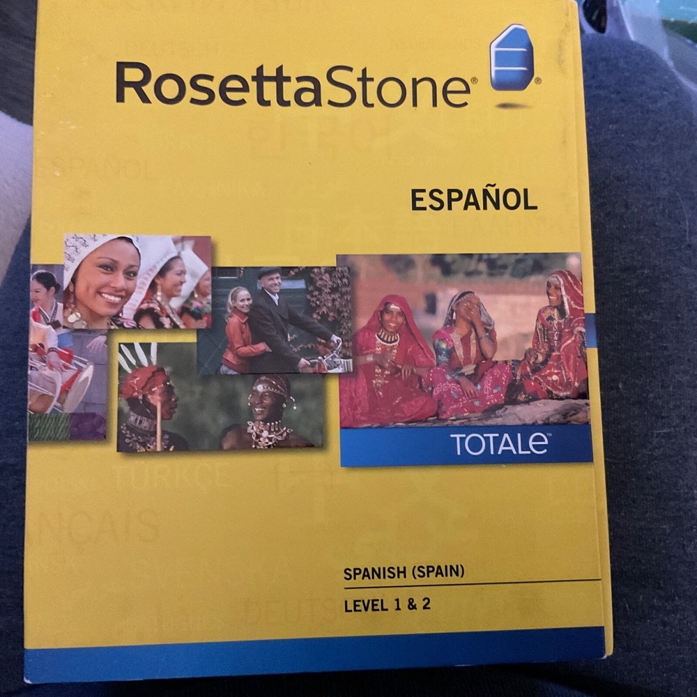 ROSETTA STONE Complete ESPAÑOL Spanish Version 4 Level 1 and 2 NIB Education